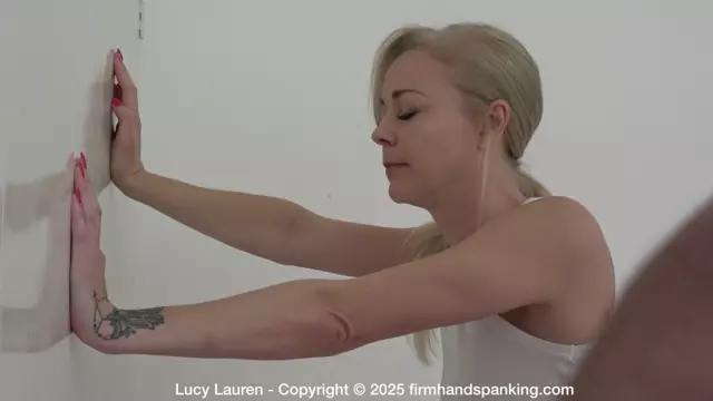 Poster: Lucy Lauren The Retreat L - firm-hand-spanking Poster: Lucy Lauren The Retreat L - firm-hand-spanking